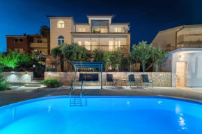 Apartments Katarina with swimming pool